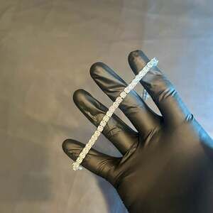 Brand New Silver 5mm Tennis Bracelet 8 Inch VVS1 Moissanite